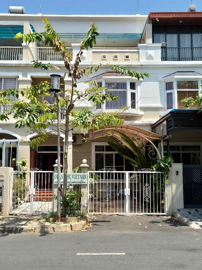 Bán Biệt Thự 83 Đường C Mỹ Thái 1 Phú Mỹ Hưng View Công Viên 20.000 m2